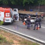 Viatura do IML capota na BR-174 e causa interdição temporária da via