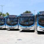 Protesto: ‘Amarelinhos’ cobram pagamento e incendiam micro-ônibus na Av. Grande Circular